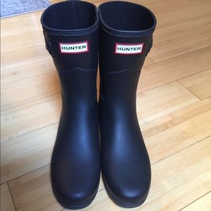 Hunter original refined short black rain boots